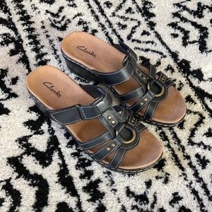 Clarks Women’s sandals- size 6 1/2